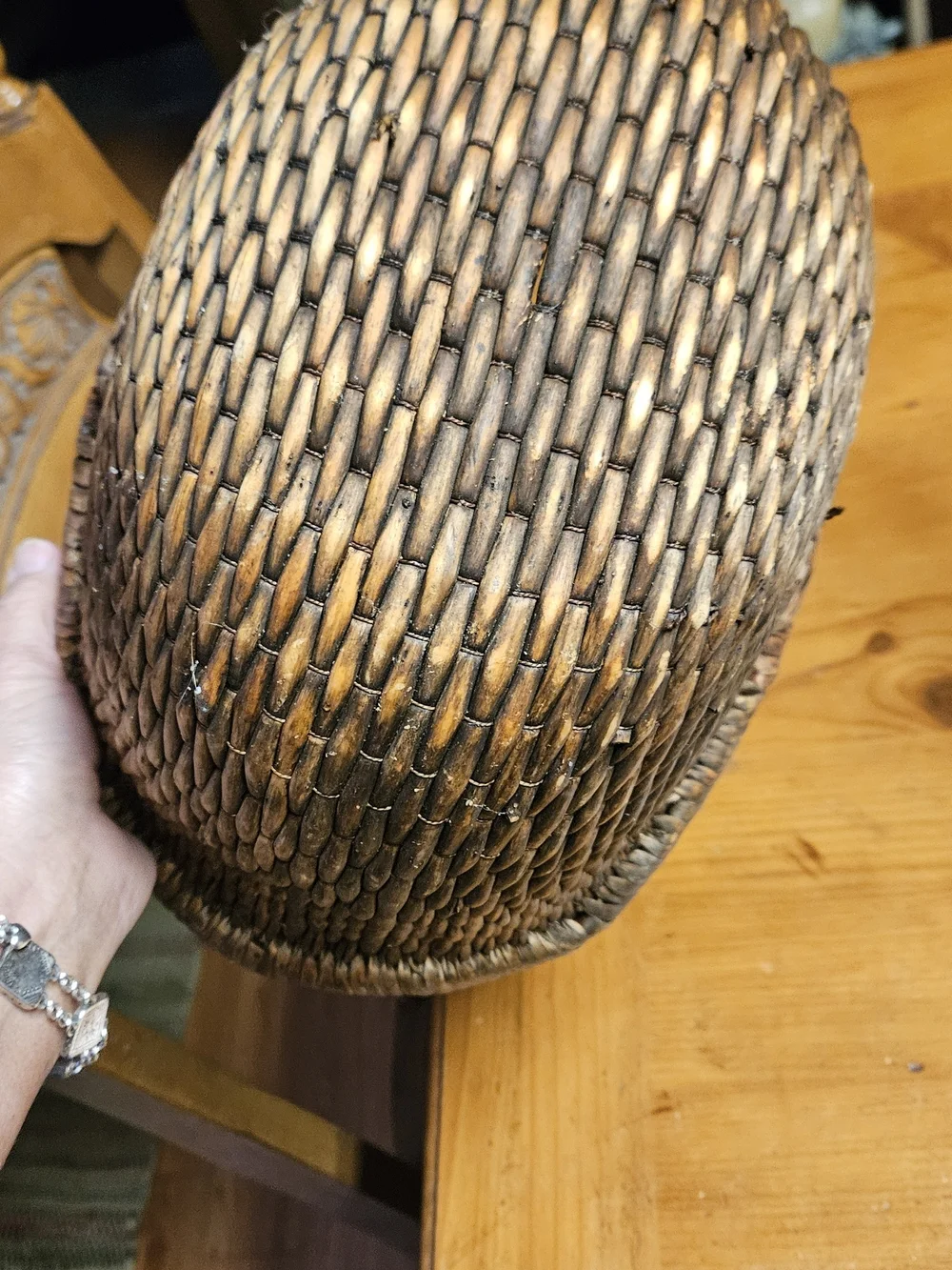 N/A handcrafted woven